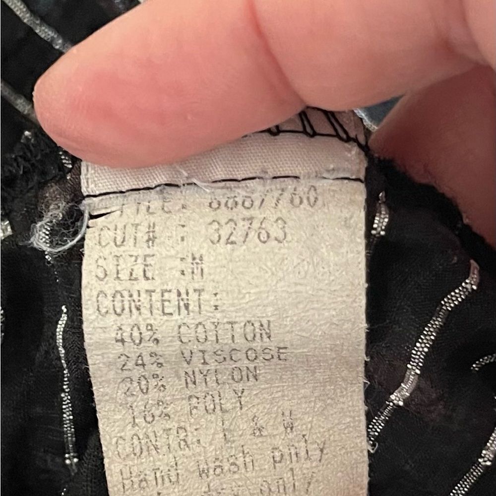 Cut Loose black & white long sleeve button up top blouse sheer sz M - Picture 5 of 9